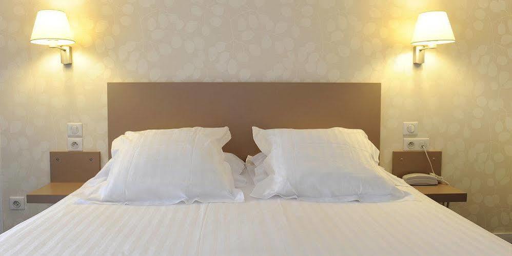 Hotel Chilhar Espelette Bagian luar foto